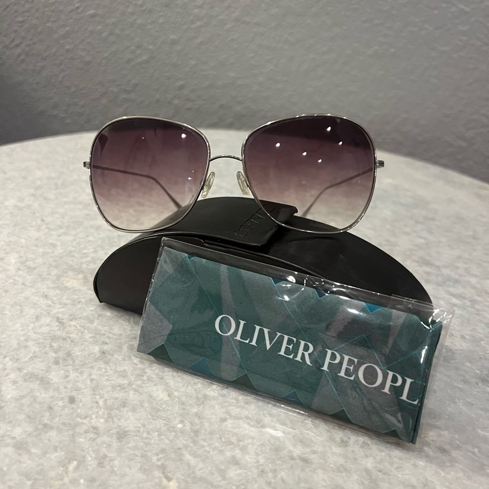 OLIVER PEOPLES ELSIE Sunglasses in color SILVER - gray gradient lenses